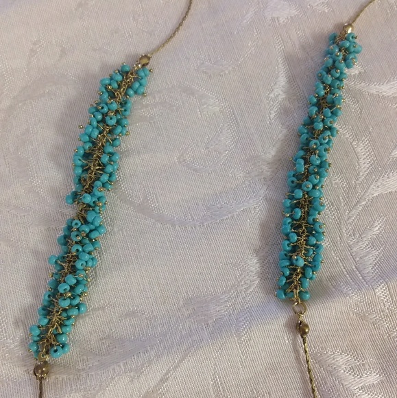 Beaded turquoise blue necklace - Picture 4 of 5